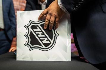 https://www.wagerrg.com.tw/NHL冰球確定復賽!24 隊季後賽8月開打